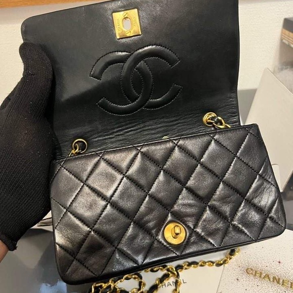 Chanel mini rectangular bag - Picture 3 of 11